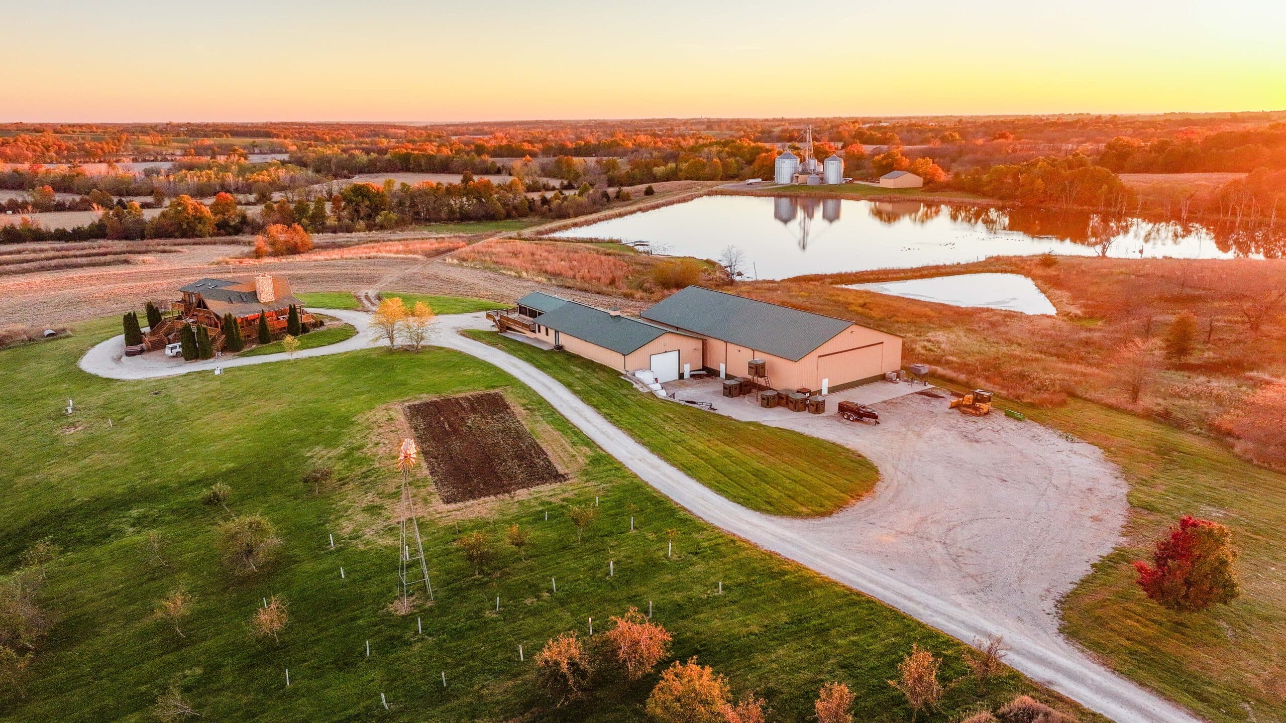 Income producing ranch for sale in Missouri with 1,950± acres in Grundy County near Trenton