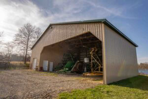 Income producing ranch for sale in Missouri with 1,950± acres in Grundy County near Trenton